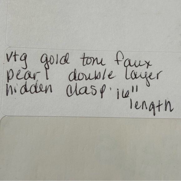Vintage gold tone faux pearl double layer necklace - Picture 6 of 6
